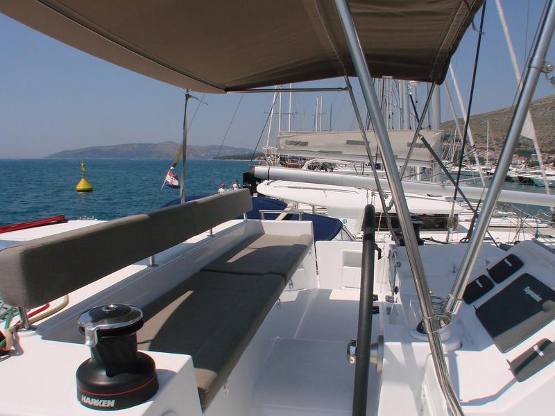 Book yachts online - catamaran - Lagoon 450 F - Grey Goose I  -  All inclusive half board - rent