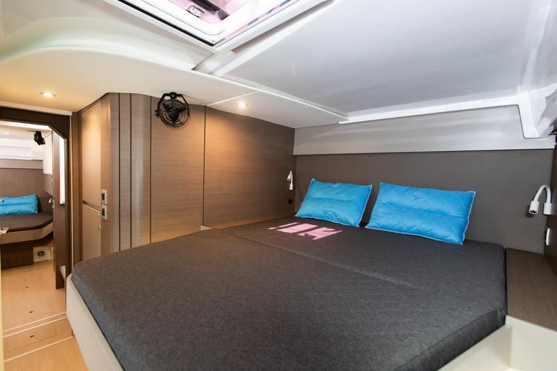Book yachts online - catamaran - Bali Catspace - Samothraki 1 - rent