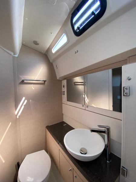 Book yachts online - sailboat - Jeanneau 54 - Storm Dancer 2 - rent