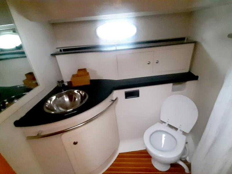 Book yachts online - motorboat - Sessa Dorado 32/36 - Norah - rent