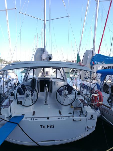 Book yachts online - sailboat - Oceanis 35 - Te Fiti - rent
