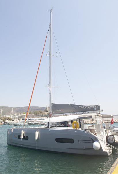 Book yachts online - catamaran - Excess 11 - Whispering Breeze - rent