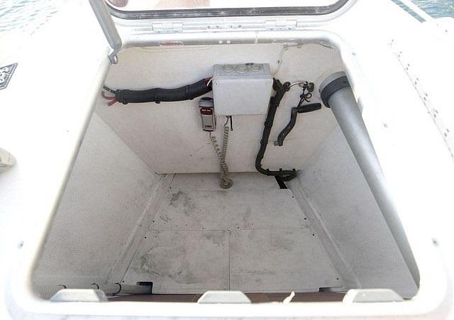 Book yachts online - sailboat - Dufour 450 GL - Dans - rent