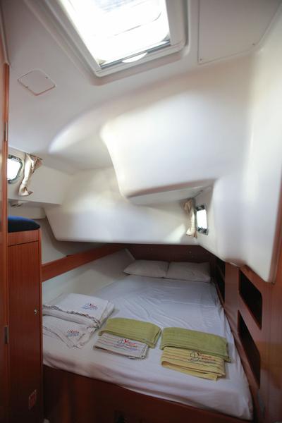 Book yachts online - sailboat - Cyclades 50.5 - Barnie - rent