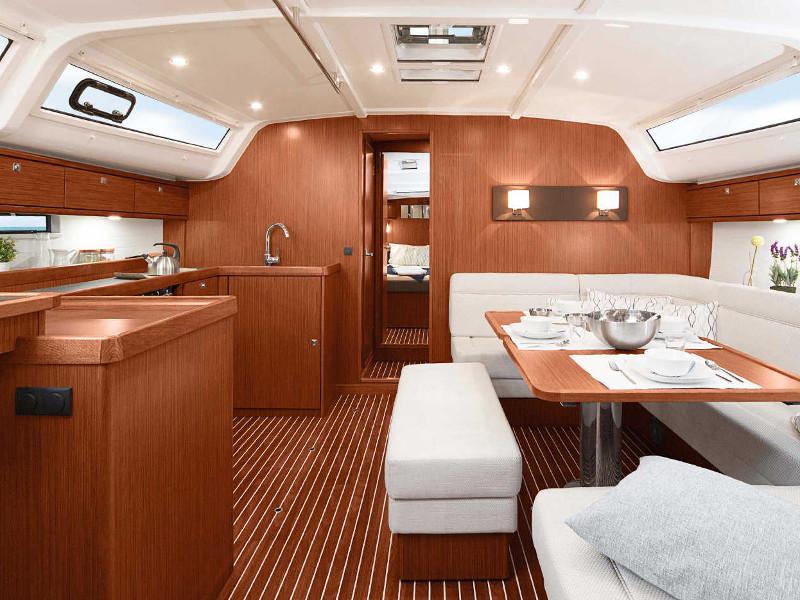 Book yachts online - sailboat - Bavaria Cruiser 51 - Leonidas VI - rent