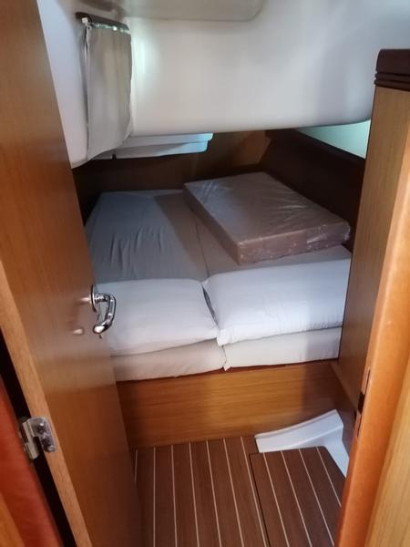 Book yachts online - sailboat - Sun Odyssey 39i - Xenia - rent