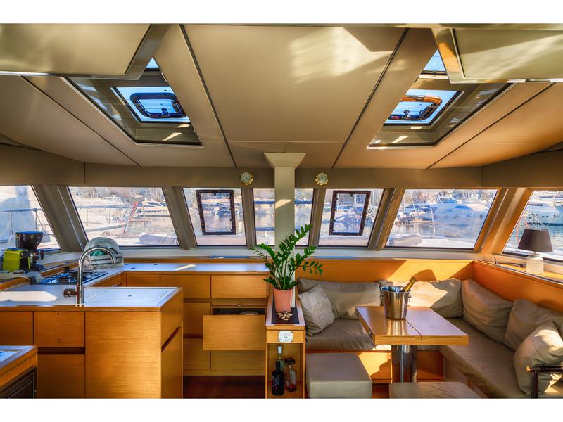 Book yachts online - catamaran - Nautitech 46 Fly - Aureliano - rent