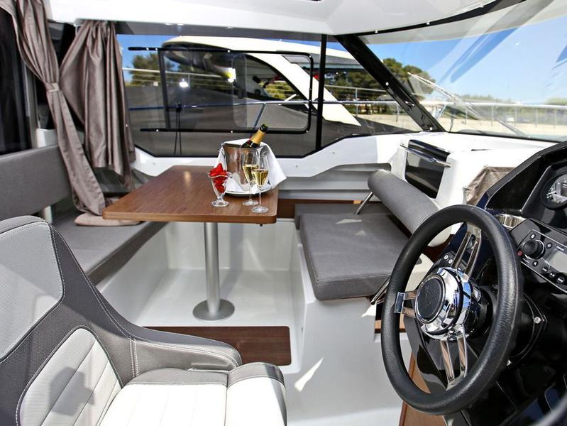 Book yachts online - motorboat - Merry Fisher 795 - CLOUD 9 - rent