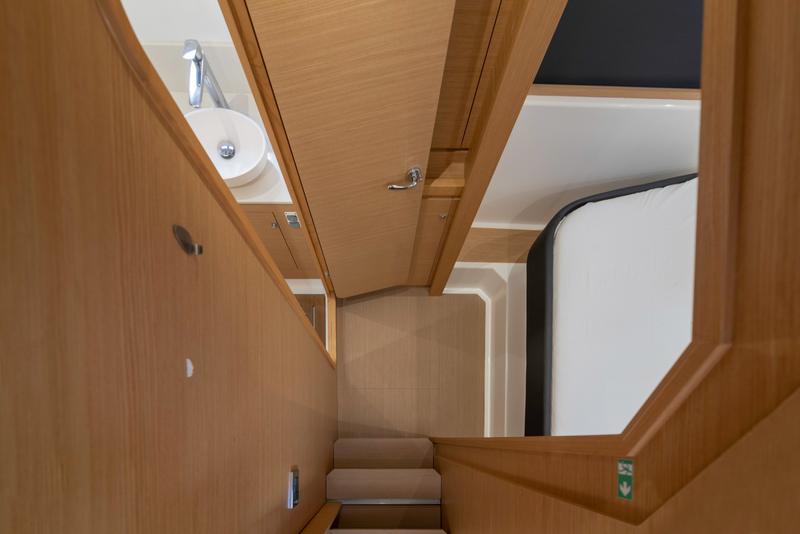 Book yachts online - catamaran - Dufour Catamaran 48 - DREAMLAND - rent