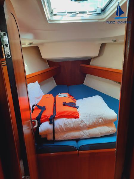 Book yachts online - sailboat - Oceanis 343 - Tombo - rent