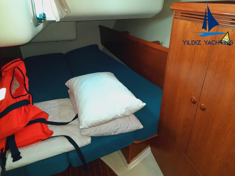 Book yachts online - sailboat - Oceanis 343 - Tombo - rent