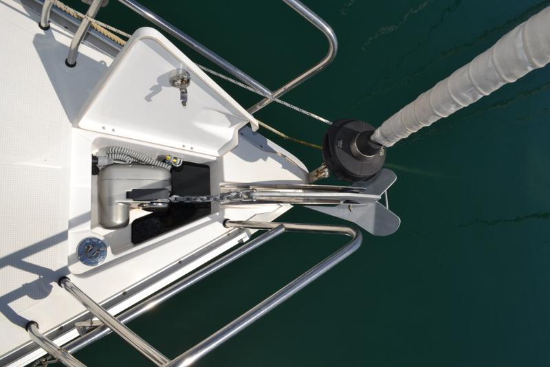 Book yachts online - sailboat - Bavaria 37 Cruiser - Hana - rent