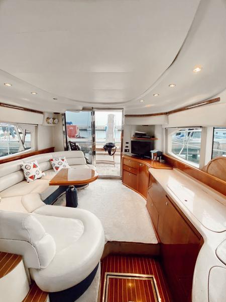 Book yachts online - motorboat - Azimut 42 E - Azimut 42 EL - rent