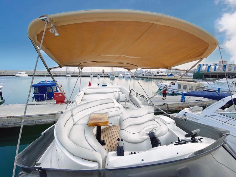 Book yachts online - motorboat - Azimut 42 E - Azimut 42 EL - rent