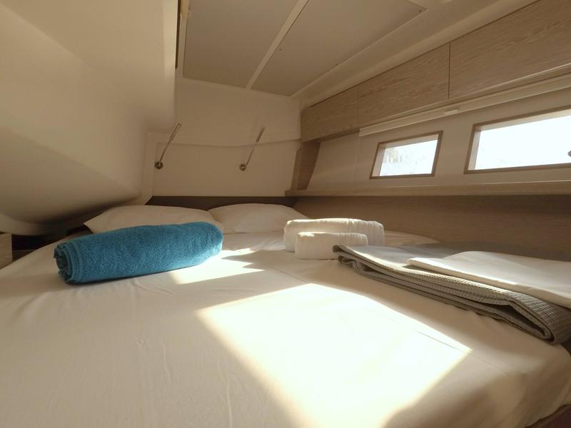 Book yachts online - sailboat - Hanse 588 - Medseatation - Skippered - rent