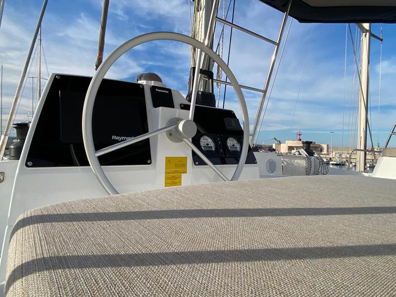 Book yachts online - catamaran - Bali 4.6 Nadir - NADIR - rent
