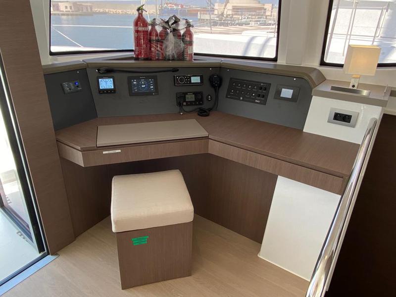 Book yachts online - catamaran - Bali 4.6 Nadir - NADIR - rent
