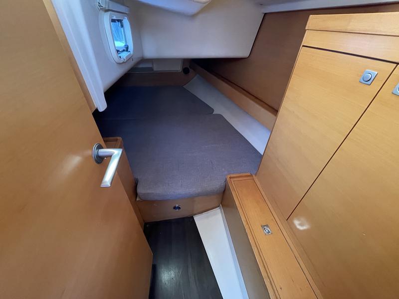 Book yachts online - sailboat - Elan 340 - Four Winds - rent