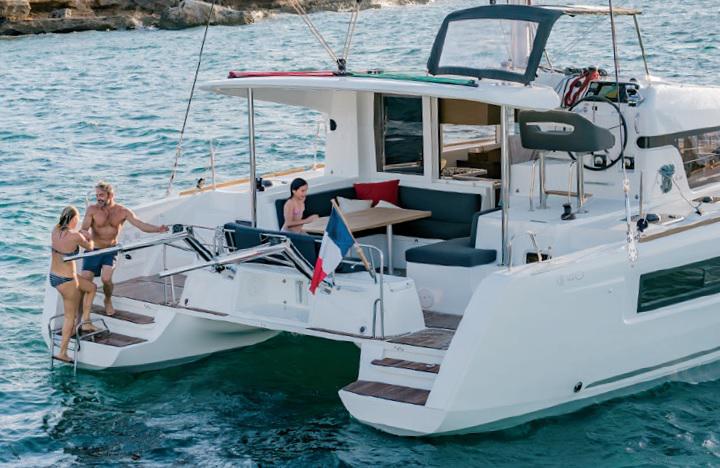 Book yachts online - catamaran - Lagoon 40 (2022) - CA101 New Boat 2022 - rent