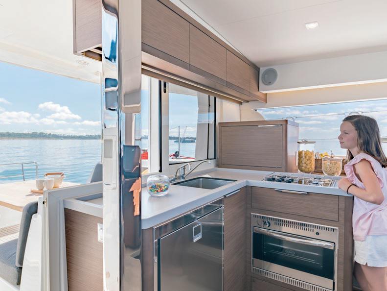 Book yachts online - catamaran - Lagoon 40 (2022) - CA101 New Boat 2022 - rent