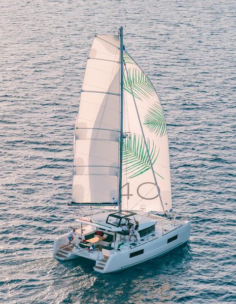 Book yachts online - catamaran - Lagoon 40 (2022) - CA101 New Boat 2022 - rent