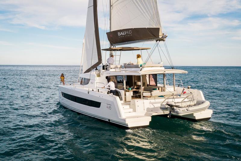 Book yachts online - catamaran - Bali 4.6 - Ediba Scorpio - rent