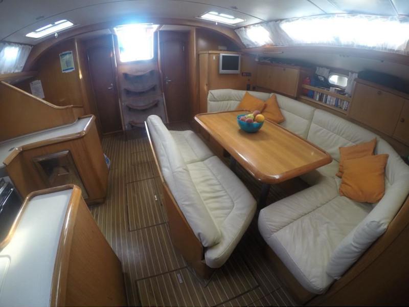 Book yachts online - sailboat - Sun Odyssey 52.2 - Malama - rent