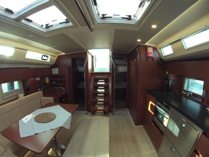 Book yachts online - sailboat - Hanse 508 - Lady Aga - rent