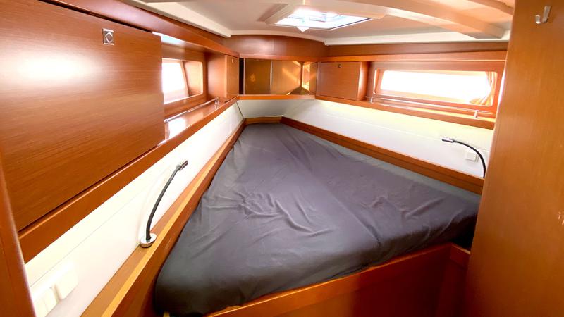 Book yachts online - sailboat - Oceanis 41 - Noah - rent