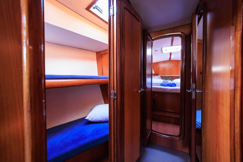 Book yachts online - sailboat - Bavaria 50 - Porto Candia - rent