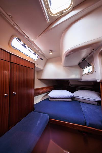 Book yachts online - sailboat - Bavaria 44 - Twins - rent