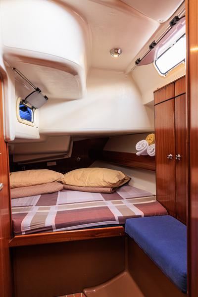 Book yachts online - sailboat - Bavaria 44 - Twins - rent