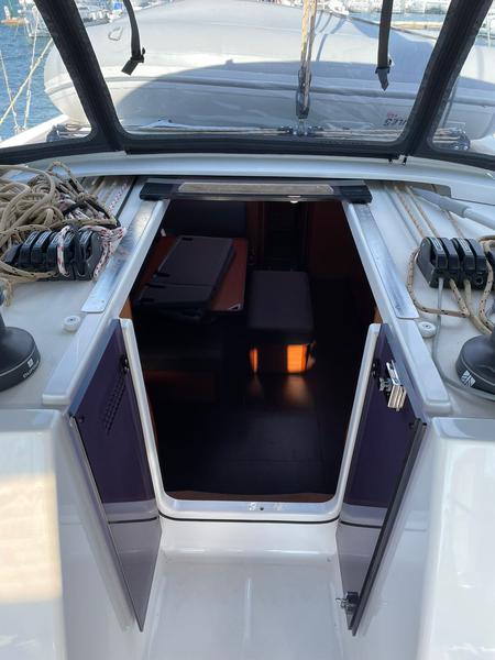 Book yachts online - sailboat - Dufour 460 - WILMA - AC and generator - rent