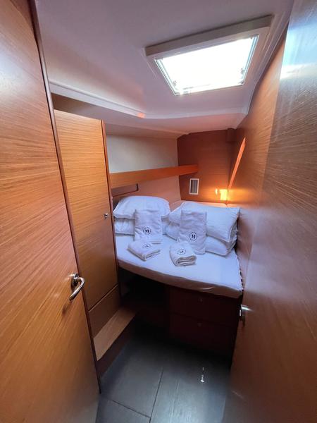 Book yachts online - sailboat - Dufour 460 - WILMA - AC and generator - rent