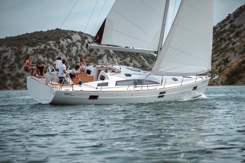 Book yachts online - sailboat - Elan Impression 45.1 OW - MOONLIGHT OW - AC and generator - rent