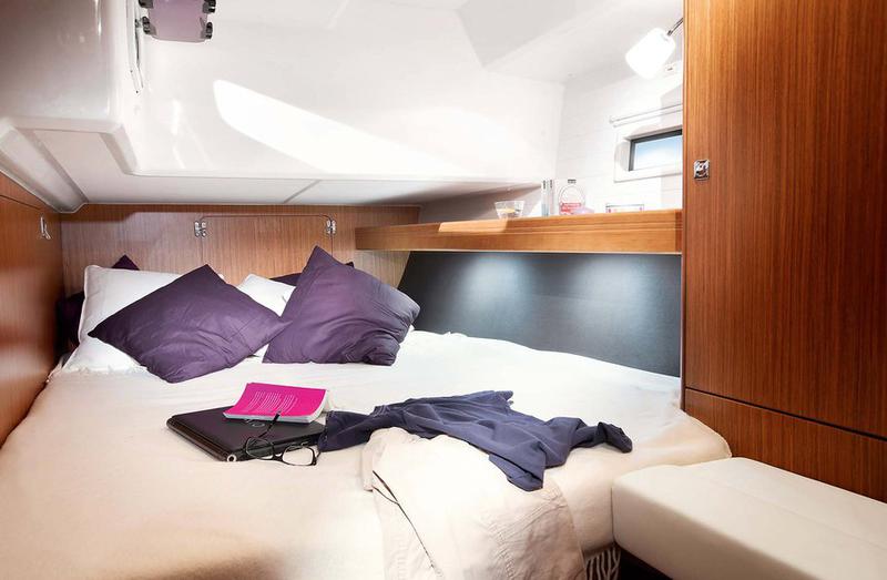 Book yachts online - sailboat - Bavaria 46 Cruiser - Trinity - rent
