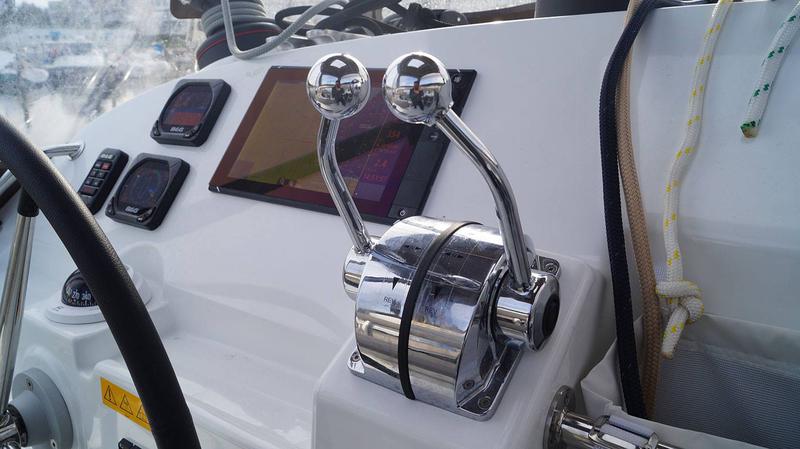 Book yachts online - catamaran - Lagoon 400 S2 - Caciarda - rent