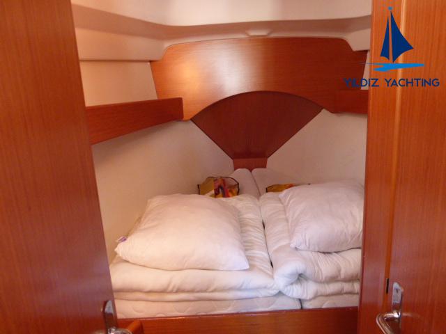 Book yachts online - sailboat - Cyclades 39.3 - Six Pack - rent