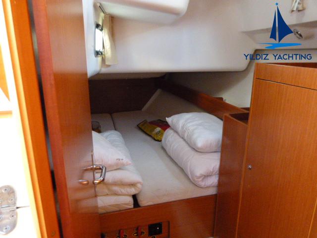 Book yachts online - sailboat - Cyclades 39.3 - Six Pack - rent