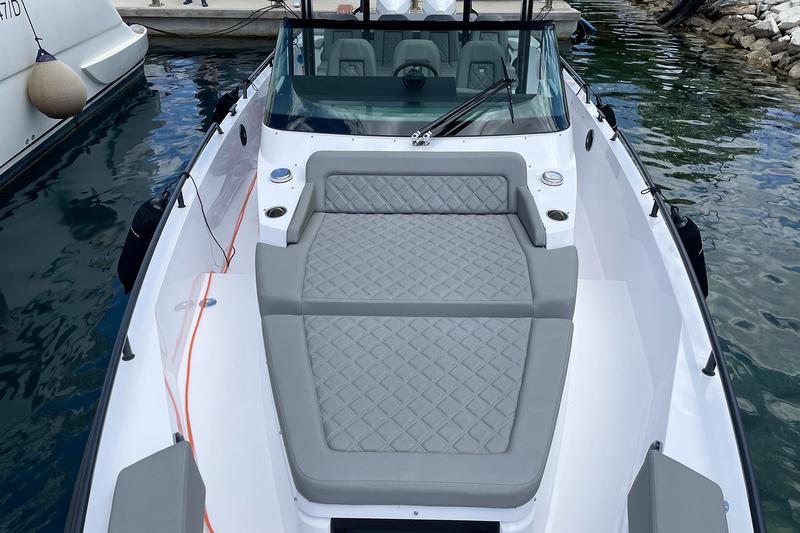 Book yachts online - motorboat - Axopar 37 - AXOPAR 37 - rent