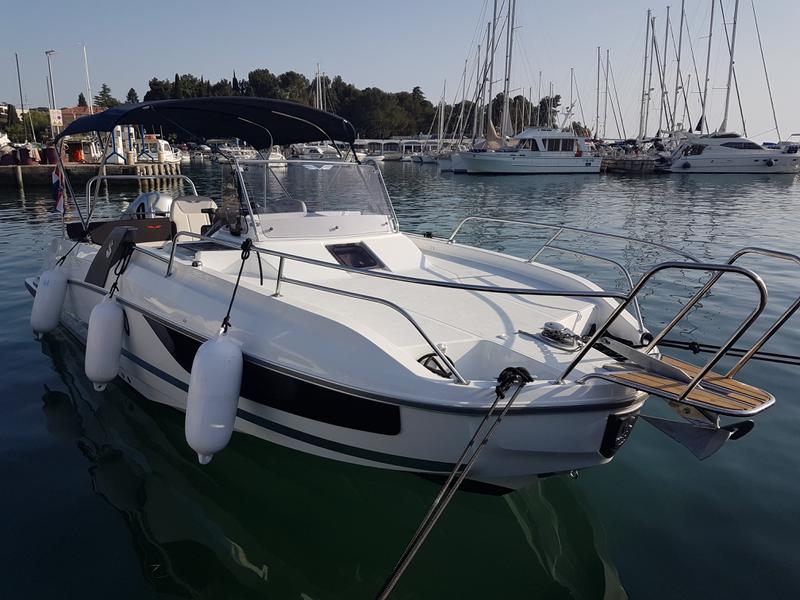 Book yachts online - motorboat - Beneteau Flyer 7.7 SUNdeck - Flyer 7.7 SUNdeck - rent