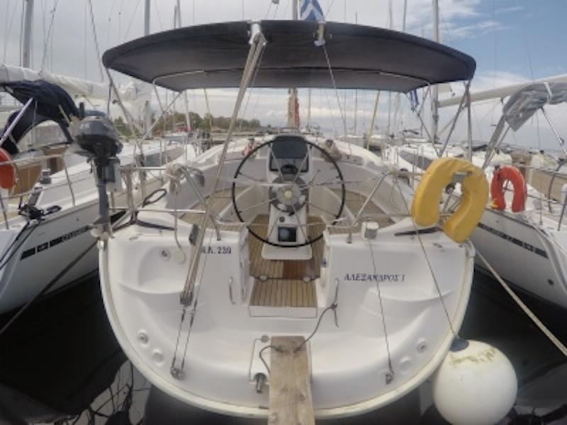 Book yachts online - sailboat - Bavaria 33 - Sea Sail 2 - rent