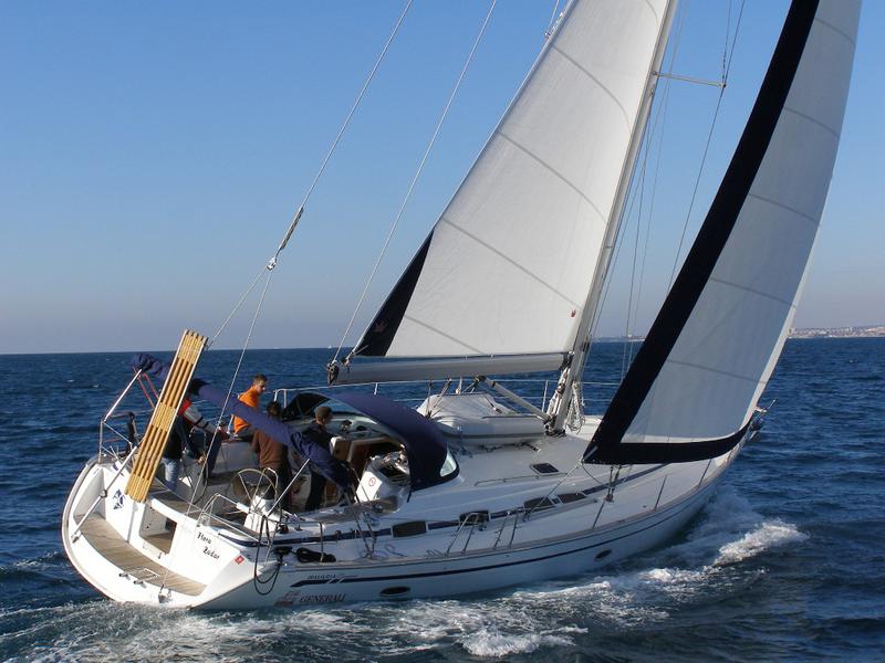 Book yachts online - sailboat - Bavaria 51 BT '09 - Flora - rent