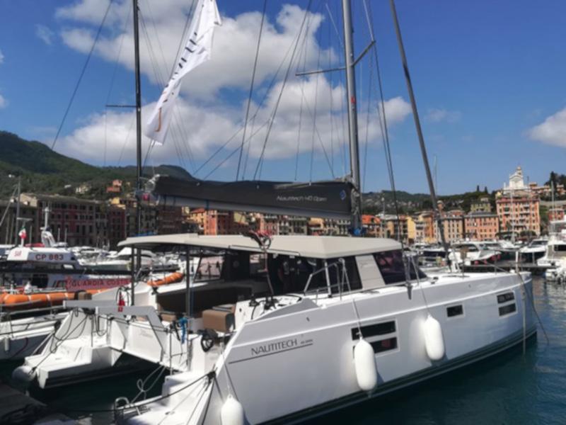 Book yachts online - catamaran - Nautitech Open 40 - Dumbo - rent