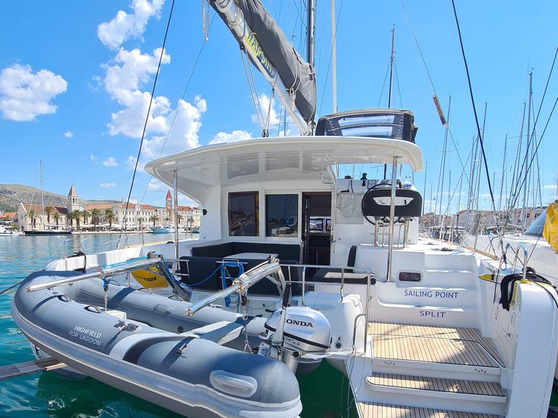 Book yachts online - catamaran - Lagoon 40 - SAILING POINT - rent