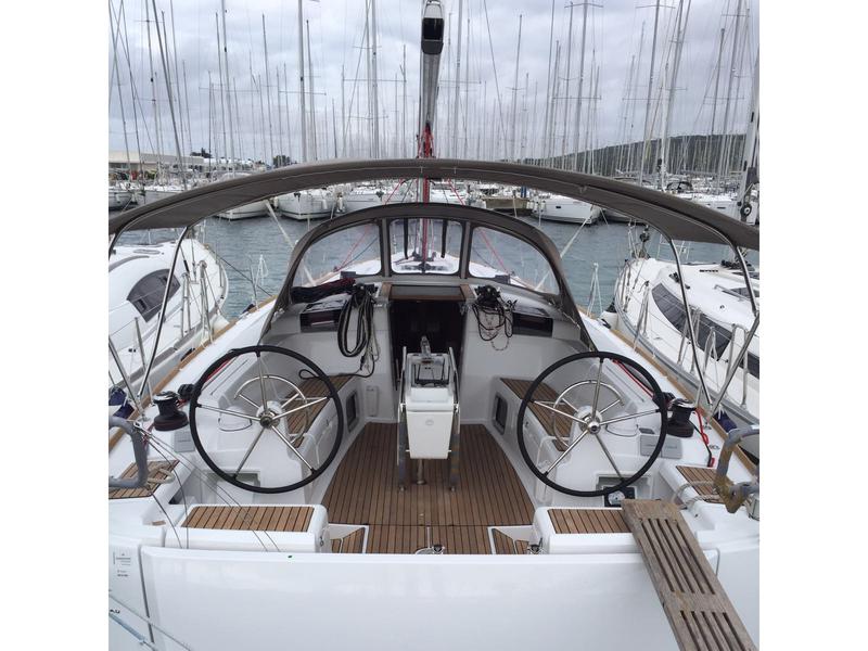 Book yachts online - sailboat - Sun Odyssey 449 - Pižulot - rent