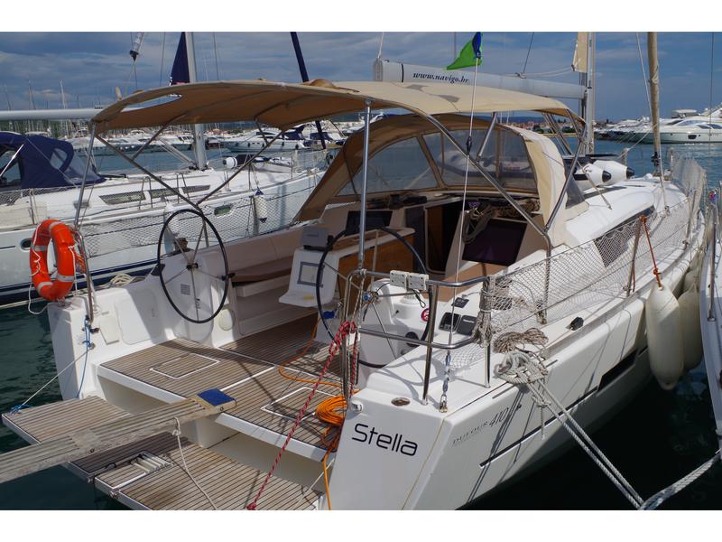 Book yachts online - sailboat - Dufour 410 GL - Stella - rent