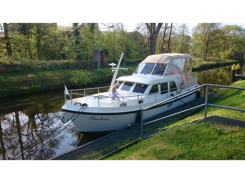 Book yachts online - motorboat - Linssen Grand Sturdy 350 AC - Paulina - rent
