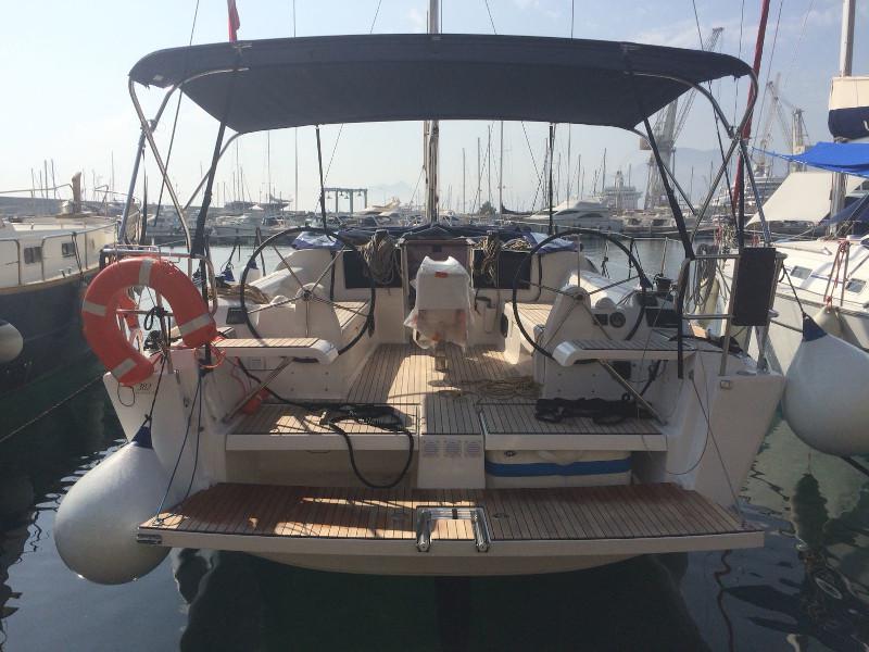 Book yachts online - sailboat - Dufour 382 GL - Eleonora - rent
