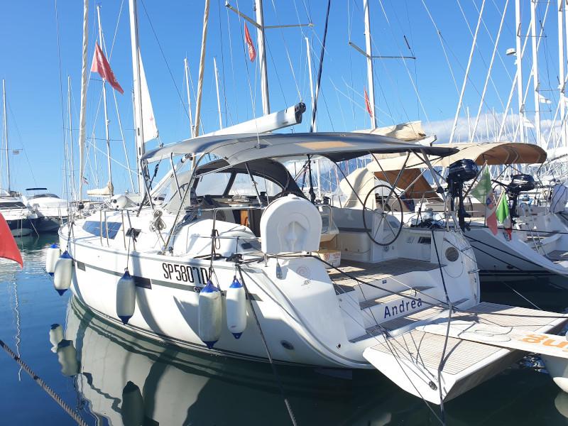 Book yachts online - sailboat - Bavaria Cruiser 46 - Andrea - rent